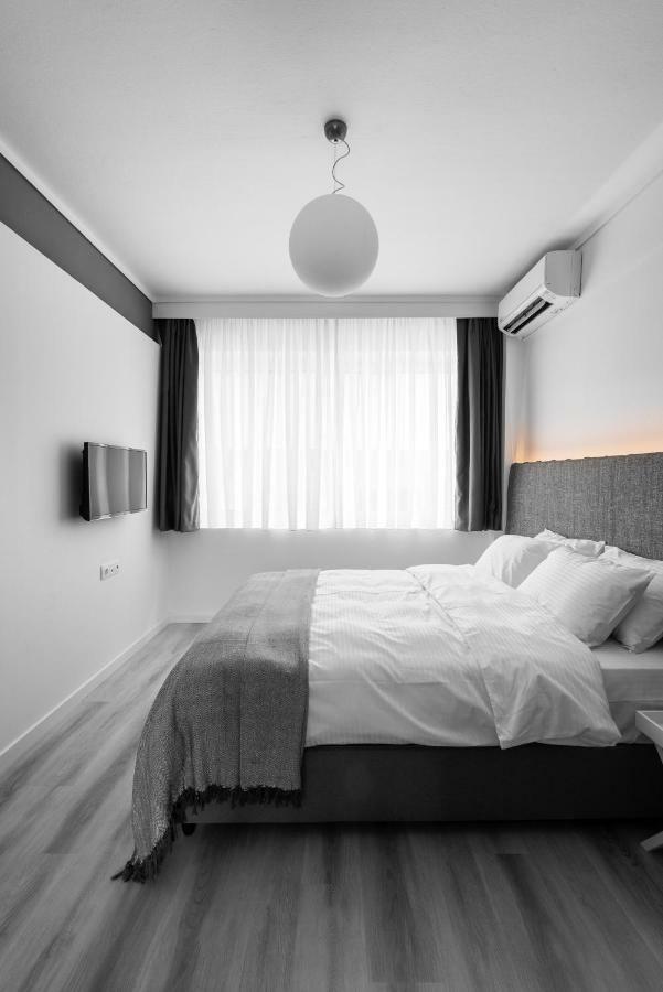 M&F Luxury Suites Est. 2019 / F Suite Thessaloniki Buitenkant foto